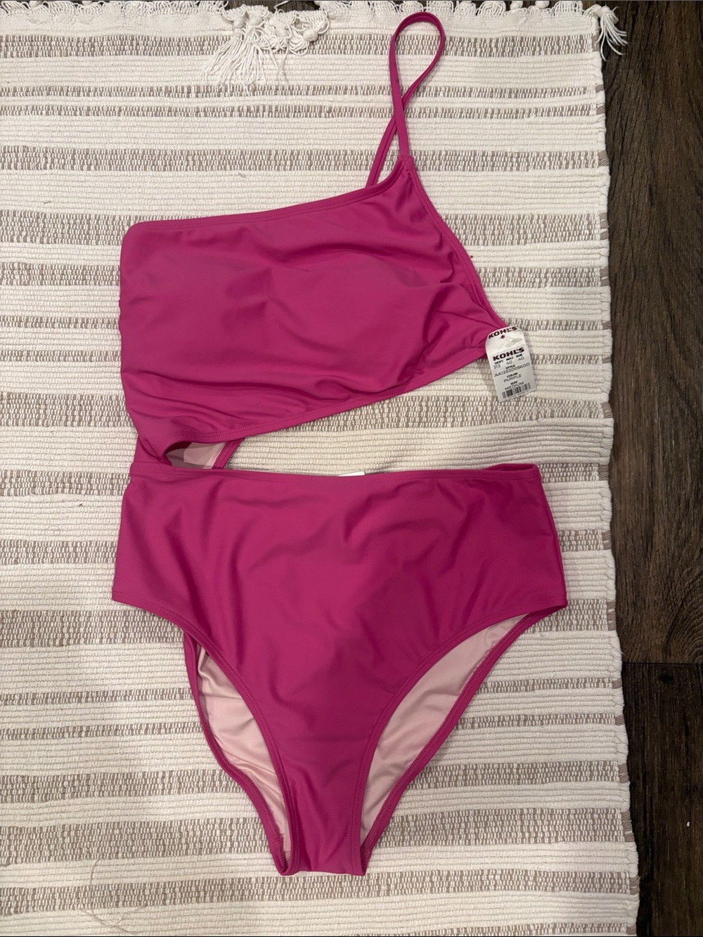 FREE IN BUNDLE NWT M OneShoulder High-Waist 1 piece cut out swimsuit in Hot Pink